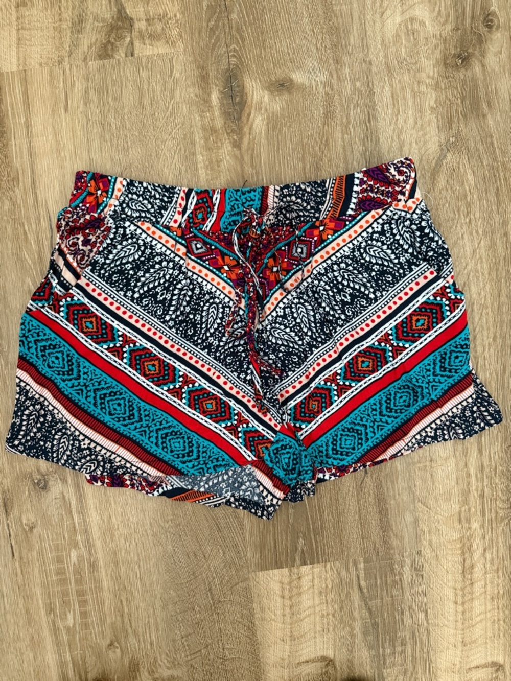 Boho Print Women’s Drawstring Shorts in Teal & Red